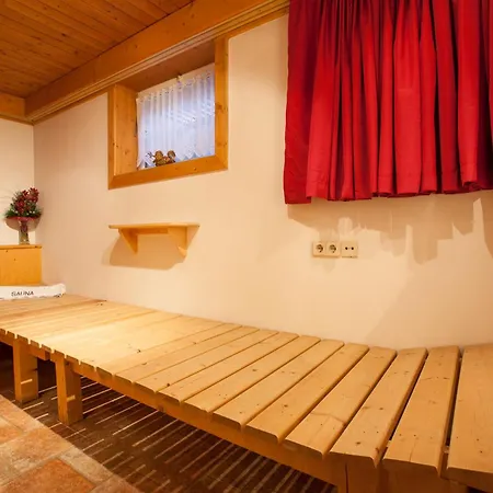 فندق مبيت وإفطار Haus Steinbock 3*