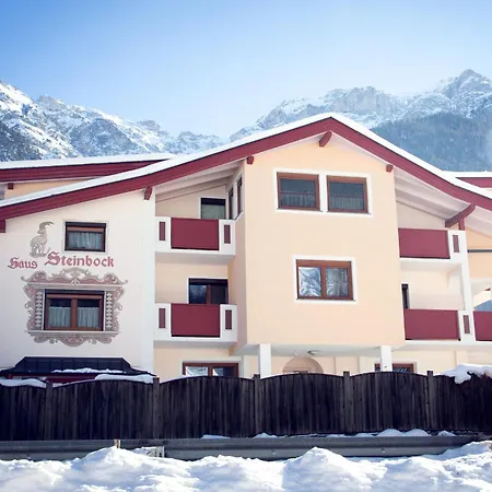 Haus Steinbock Panzió Neustift im Stubaital