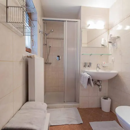 Haus Steinbock نيوستيف ام ستوبيتا