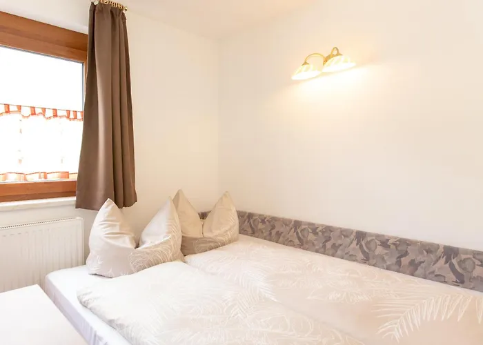 Haus Steinbock Отель типа 